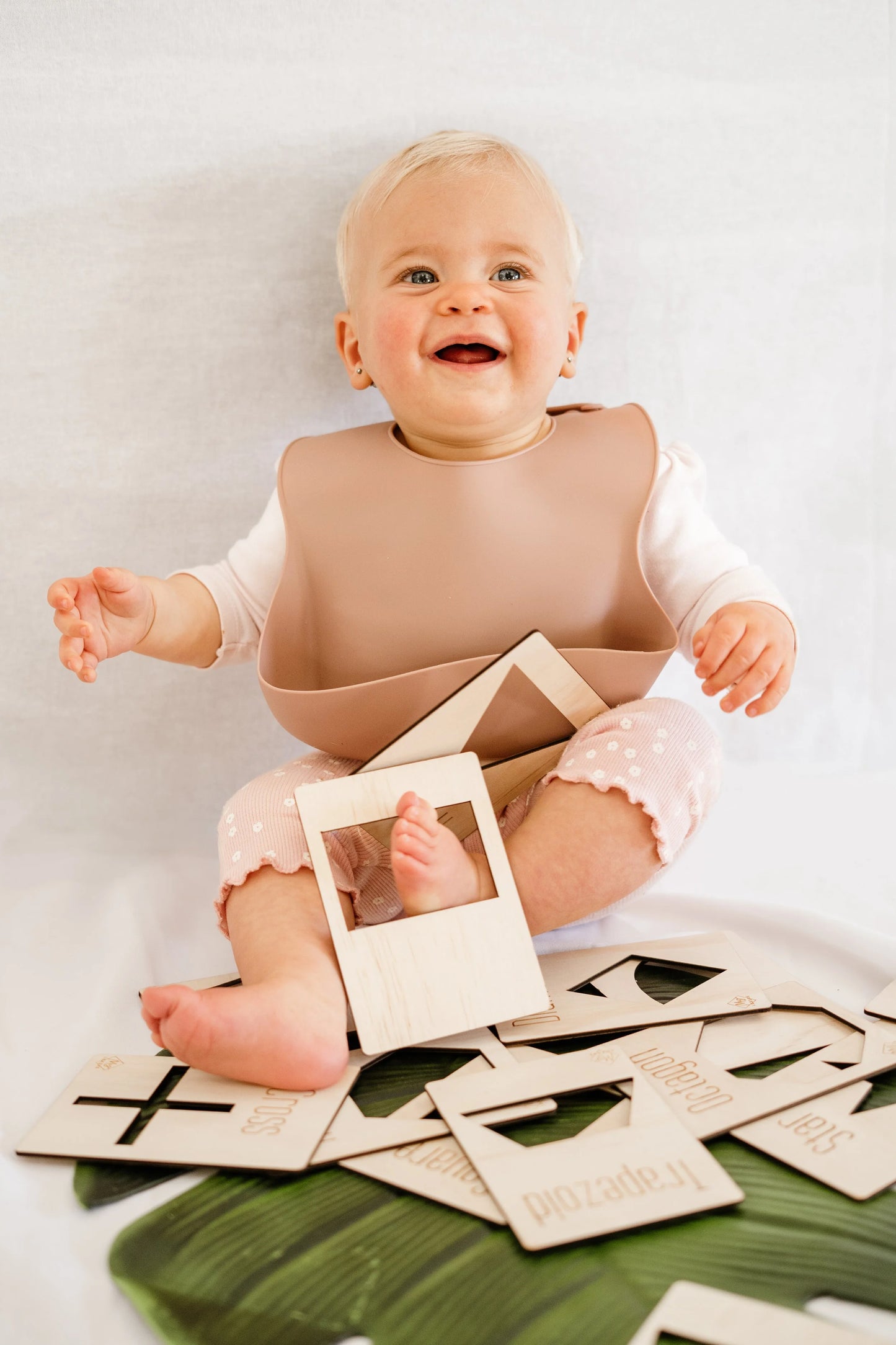 Shape Tracing FlashCards- My Luxeve